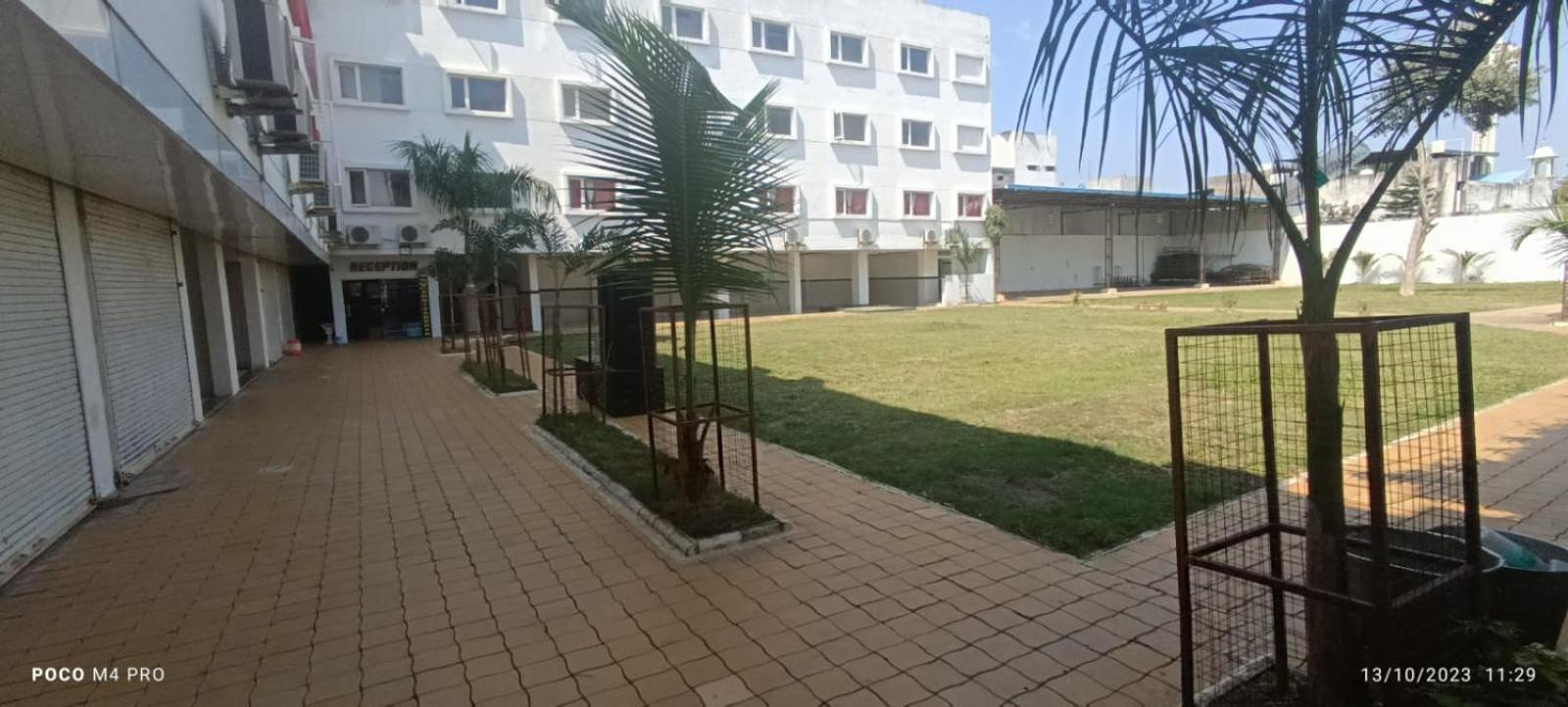 Hotel Shri Vardhan Ujjain Extérieur photo